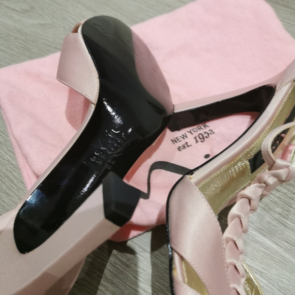 Nordstrom Nina ballet pink satin T strap heel - Picture 2 of 9